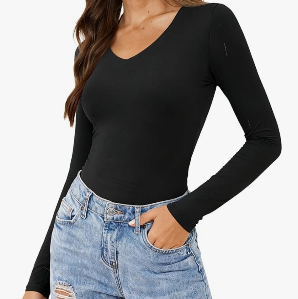 NWOT Double Lined V neck Top